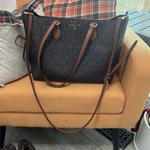 NWT Michael Kors large tote 3-1 purse/wallet/tote